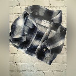 Old navy 6-12 month baby boy flannel